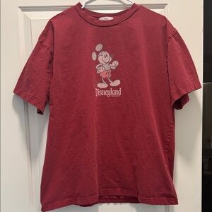Disneyland Resort Men’s XL Red T-Shirt Mickey and Friends Genuine Mousewear